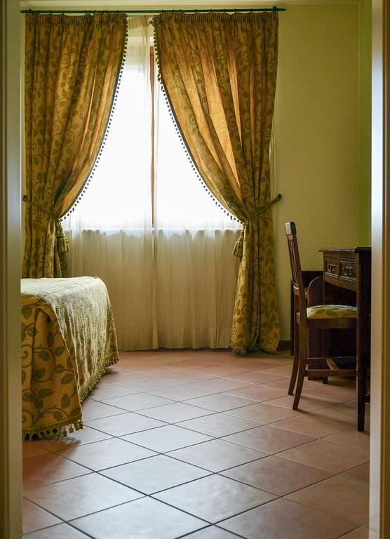 Villa Luigi Hotel & Restaurant Nuova Gestione Villa Rosa Di Martinsicuro Zimmer foto